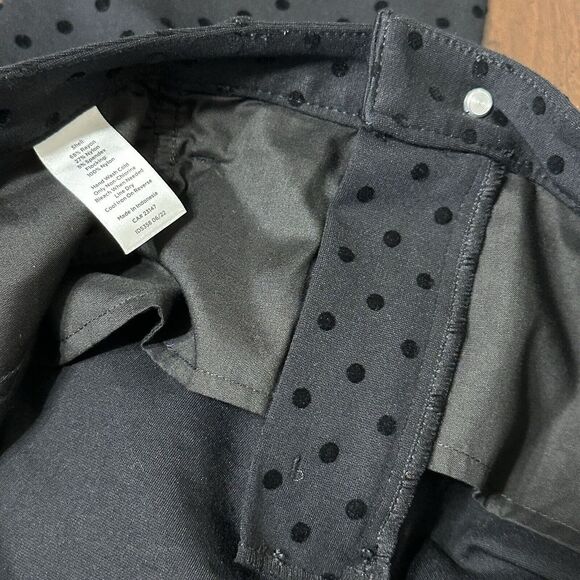 Talbots Signature Polka Dot Ankle Pants Womens 10 Black Classic Preppy Holiday - Picture 6 of 8